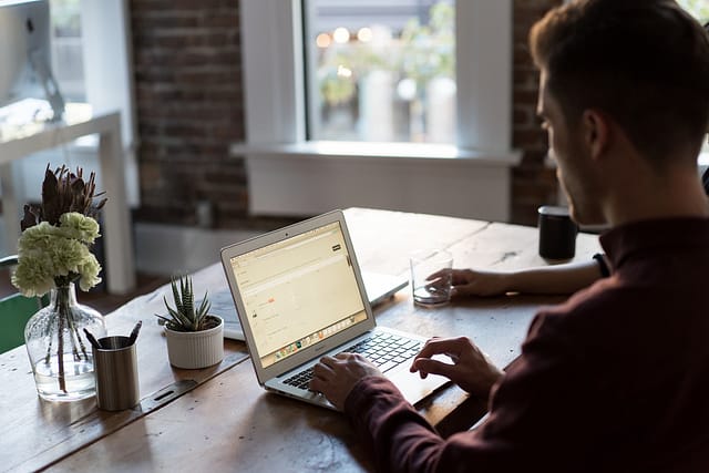 Simple tricks to fix a slow laptop 